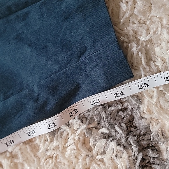 Women's Pixie Pant- size medium short - Picture 3 of 5